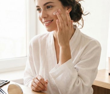 Skincare prima del trucco: la guida completa per una base impeccabile - Matis Paris