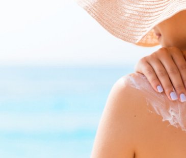 Preparare la pelle al sole: tutto quello da sapere per un'abbronzatura perfetta - Matis Paris
