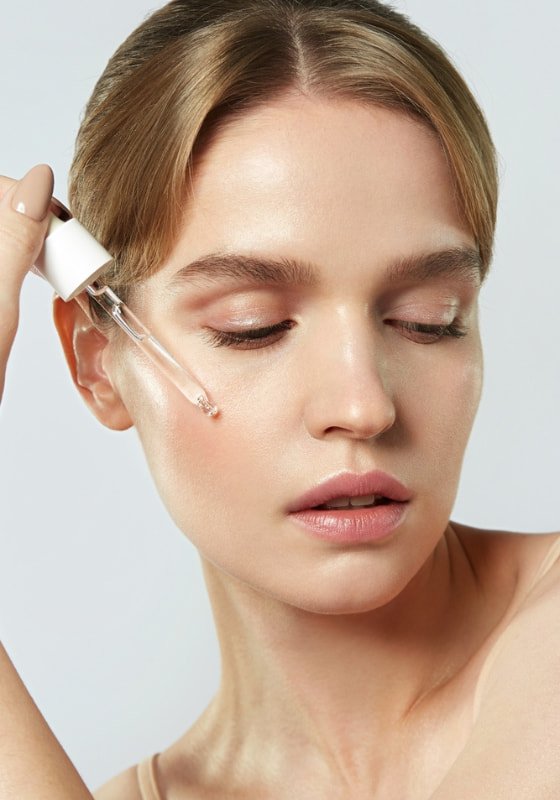 Sieri viso: a cosa servono, come applicarli e come selezionarli - Matis Paris