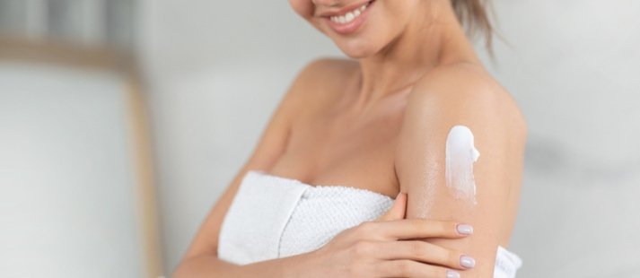 Idratazione del corpo: come scegliere tra olio e crema - Matis Paris