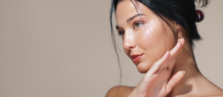 Pelle del viso grassa: la skincare quotidiana con prodotti specifici ed efficaci - Matis Paris Pelle del viso grassa: la skincare quotidiana con prodotti specifici ed efficaci - Matis Paris